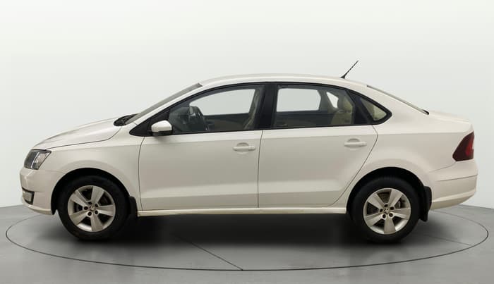 2017 Skoda Rapid AMBITION 1.6 MPI MT, Petrol, Manual, 69,685 km, Left Side