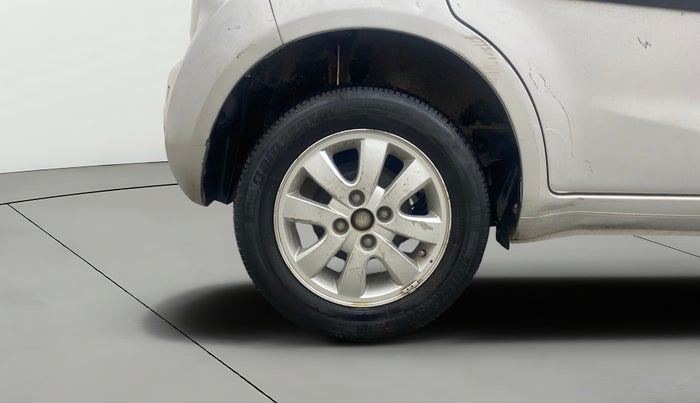 2014 Maruti Ritz ZXI, Petrol, Manual, 84,960 km, Right Rear Wheel