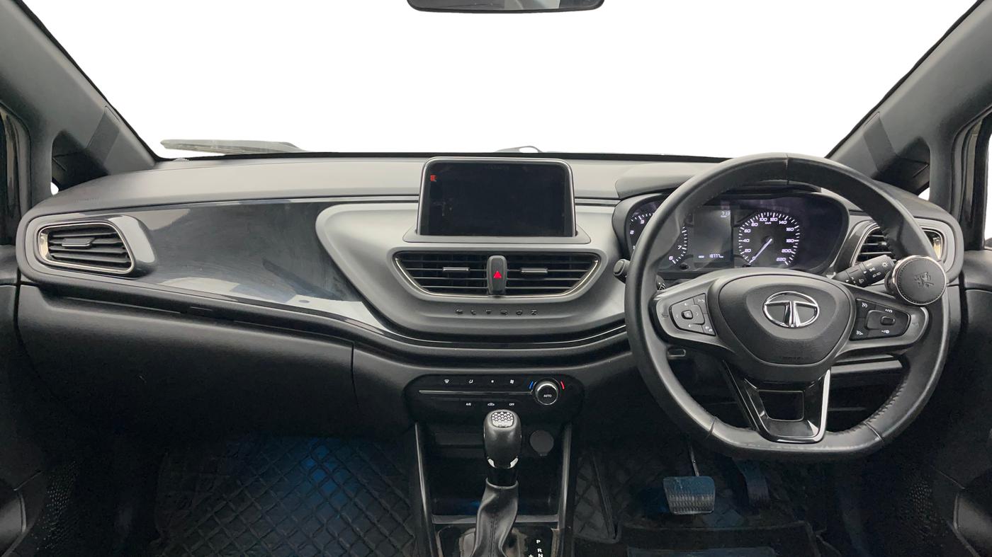 2022 Tata ALTROZ XTA DARK EDTION, Petrol, Automatic, 18,731 km, Dashboard