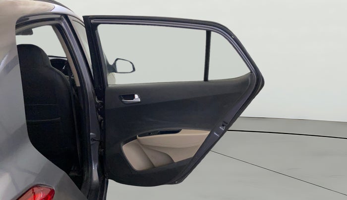 2016 Hyundai Grand i10 SPORTZ 1.2 KAPPA VTVT, Petrol, Manual, 30,747 km, RHS Rear Door