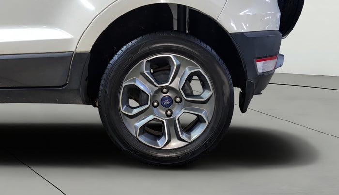 2021 Ford Ecosport TITANIUM 1.5L SPORTS(SUNROOF) DIESEL, Diesel, Manual, 1,00,150 km, Left Rear Wheel