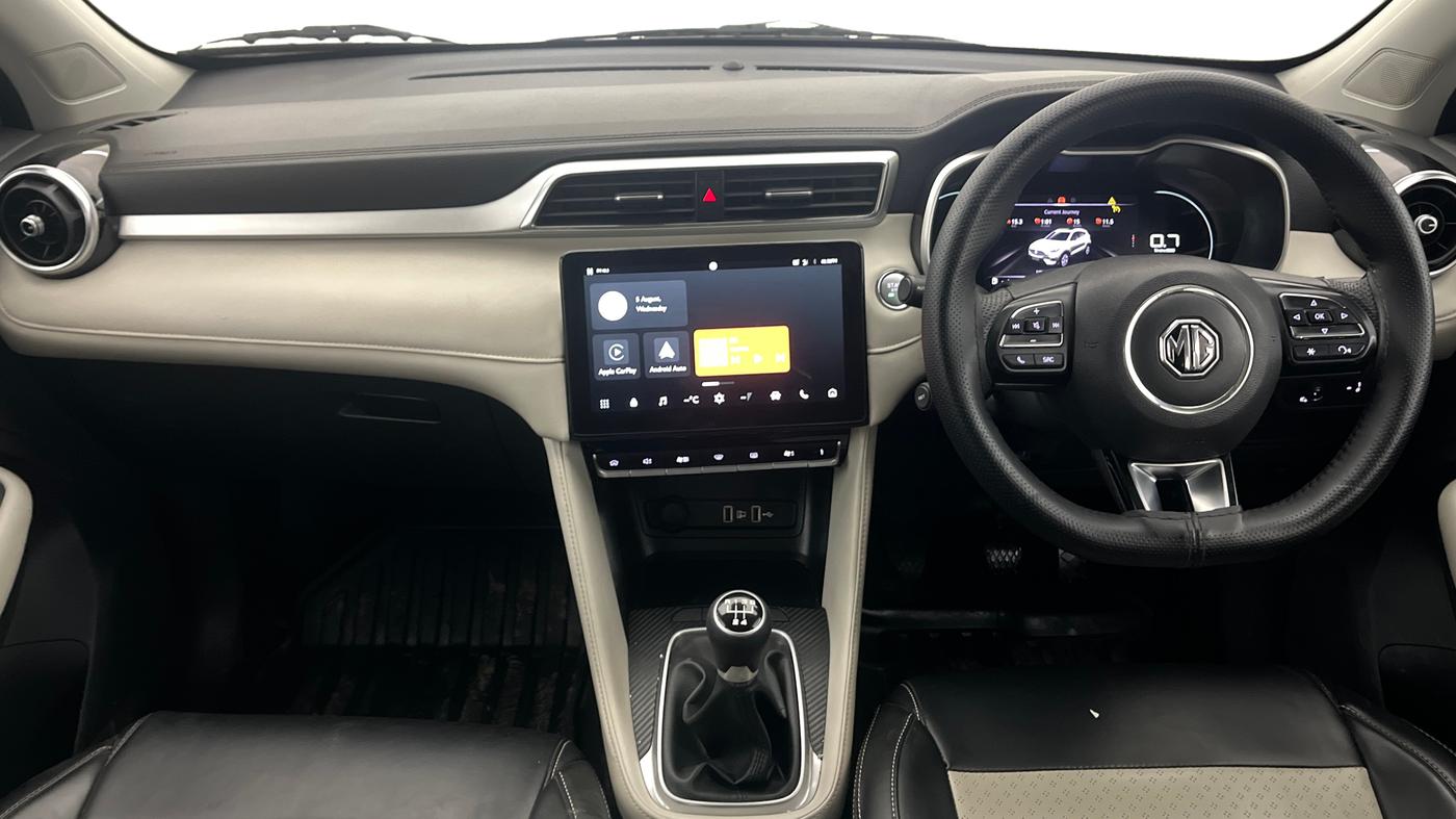 2024 MG ASTOR Select 1.5 MT (Ivory), Petrol, Manual, 26,202 km, Dashboard