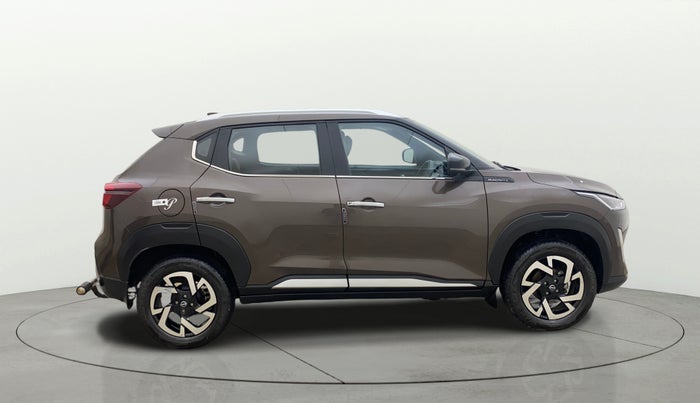 2024 Nissan MAGNITE XV Premium AMT, Petrol, Automatic, 18,038 km, Right Side View