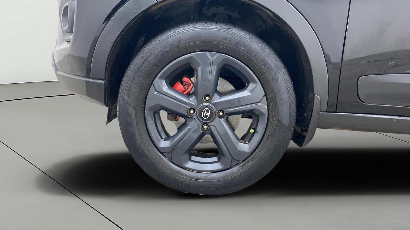2022 Tata NEXON XZ PLUS (O) PETROL DARK EDITION, Petrol, Manual, 59,488 km, Left Front Wheel