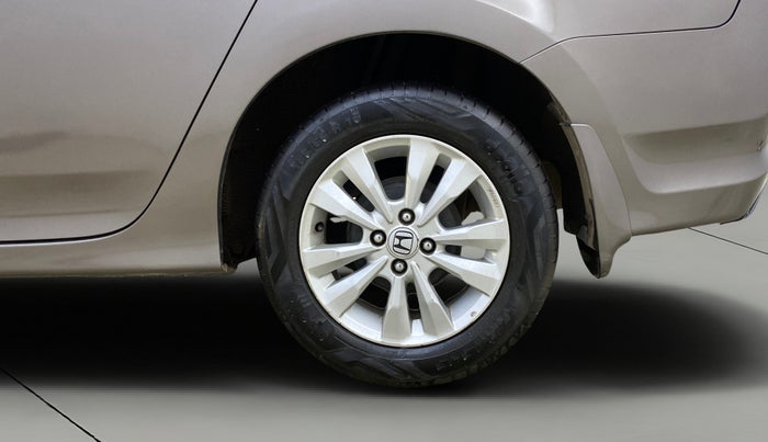 2013 Honda City 1.5L I-VTEC V MT, Petrol, Manual, 1,36,396 km, Left Rear Wheel