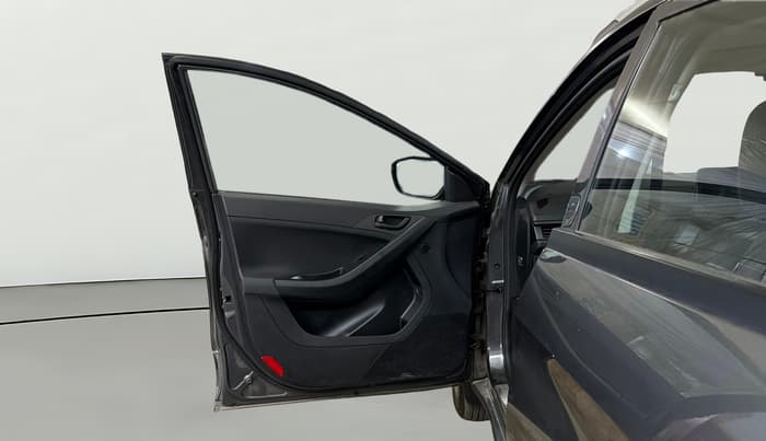 2024 Tata NEXON SMART+ 1.2 PETROL, CNG, Manual, 16,614 km, LHS Front Door