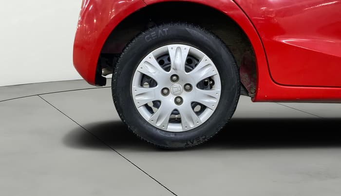 2015 Honda Brio S MT, Petrol, Manual, 61,811 km, Right Rear Wheel