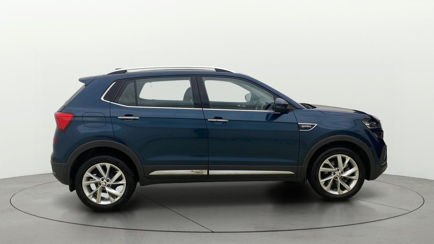 2025 Skoda KUSHAQ Prestige 1.5L TSI AT, Petrol, Automatic, 3,786 km, Right Side View