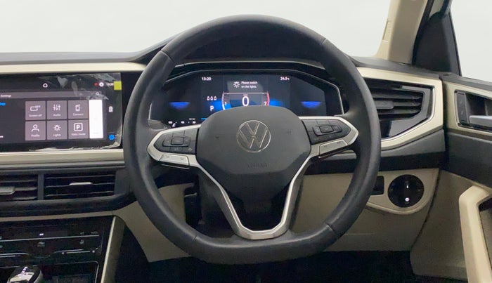 2024 Volkswagen VIRTUS TOPLINE TSI 1.0 AT, Petrol, Automatic, 6,586 km, Steering Wheel Close Up