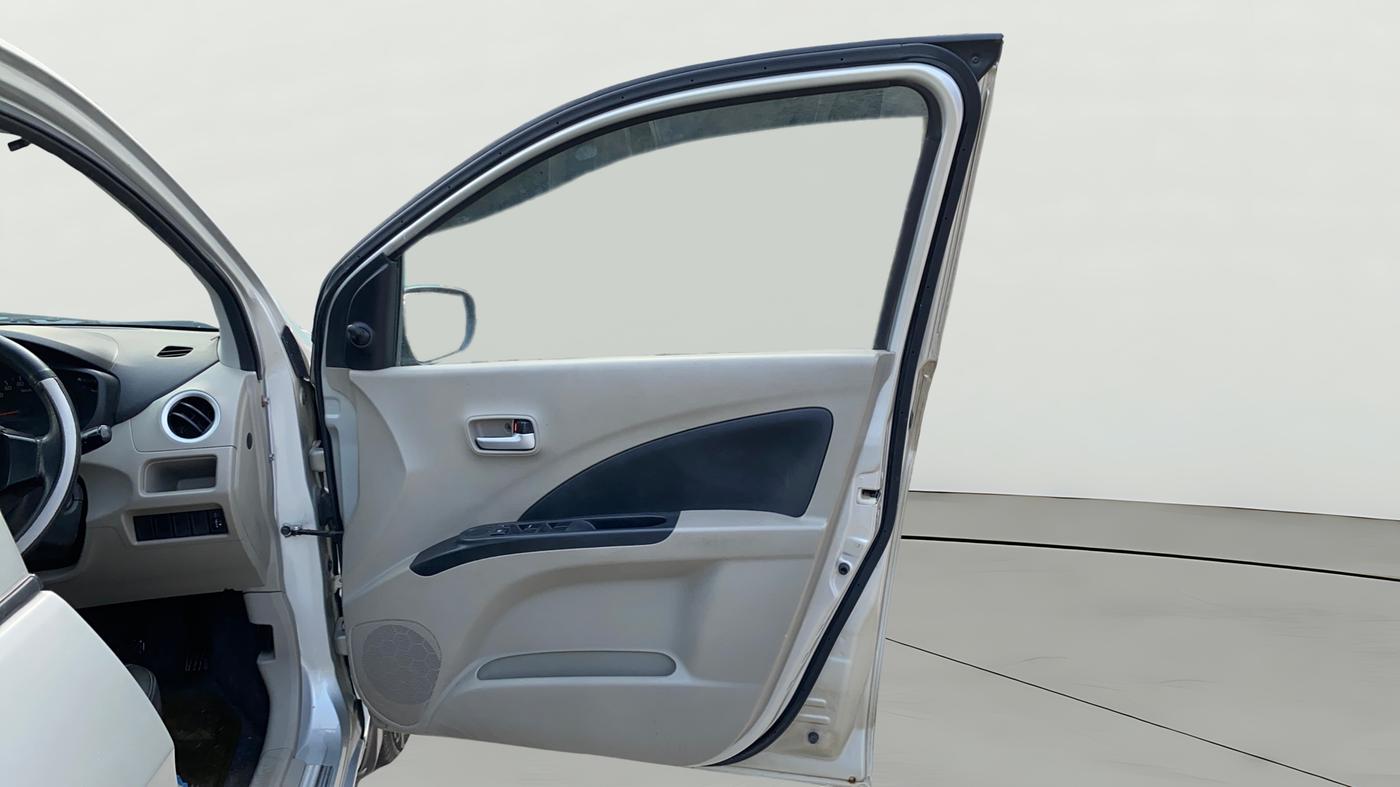 2015 Maruti Celerio VXI, Petrol, Manual, 31,517 km, RHS Front Door