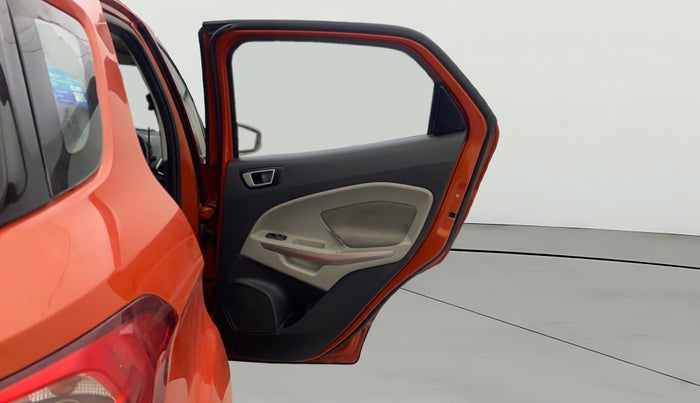 2014 Ford Ecosport TITANIUM 1.5L PETROL, Petrol, Manual, 1,18,961 km, RHS Rear Door