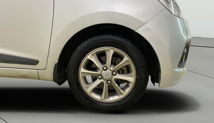 2016 Hyundai Grand i10 ASTA (O) 1.2 KAPPA VTVT, Petrol, Manual, 25,996 km, Right Front Wheel