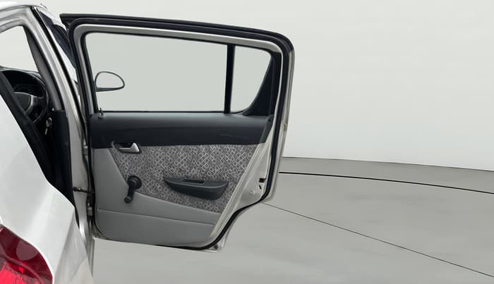 2018 Maruti Alto 800 LXI, Petrol, Manual, 72,428 km, RHS Rear Door