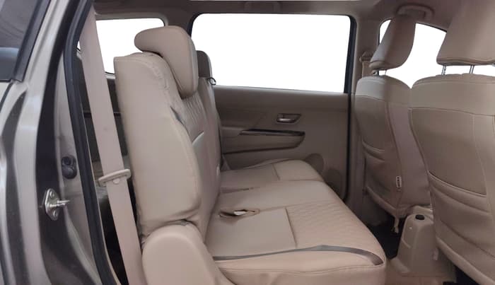 2021 Maruti Ertiga VXI CNG, CNG, Manual, 1,34,217 km, Right Side Rear Door Cabin