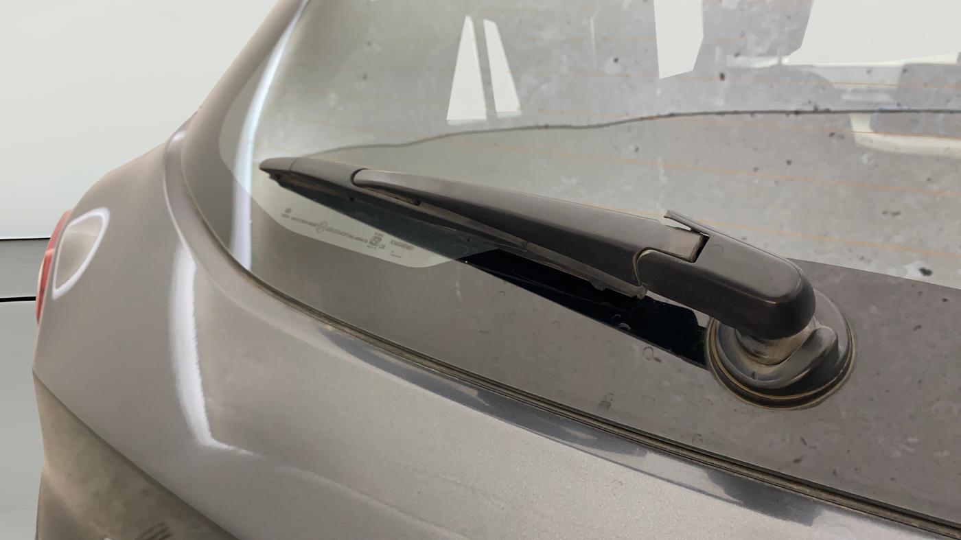 2021 Tata PUNCH CREATIVE  AMT, Petrol, Automatic, 69,002 km, Rear Wiper