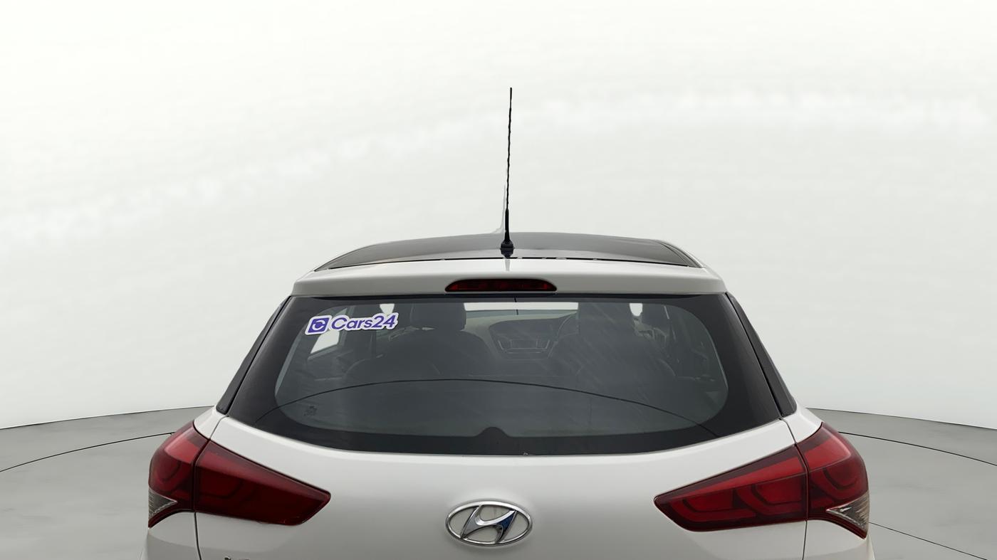 2015 Hyundai Elite i20 SPORTZ 1.2, Petrol, Manual, 73,103 km, Rear Windshield