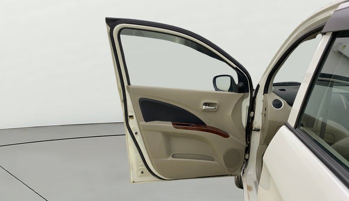 2016 Maruti Celerio VXI CNG, CNG, Manual, 71,885 km, LHS Front Door