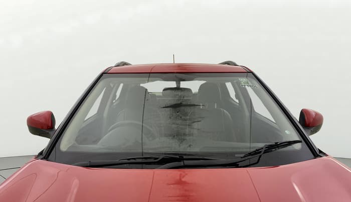 2022 Mahindra XUV300 W6 1.2 PETROL, Petrol, Manual, 22,804 km, Front Windshield