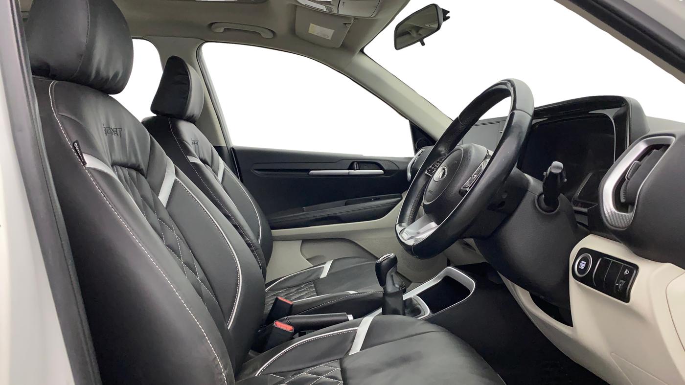 2021 KIA SONET HTX 1.0 IMT, Petrol, Manual, 53,793 km, Right Side Front Door Cabin