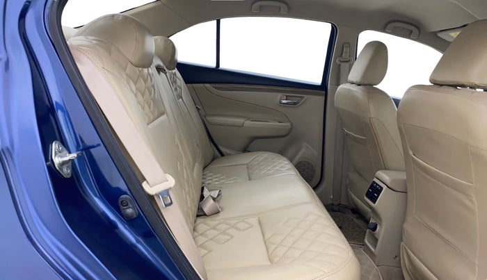 2018 Maruti Ciaz DELTA 1.5 SHVS MT PETROL, Petrol, Manual, 1,01,049 km, Right Side Rear Door Cabin