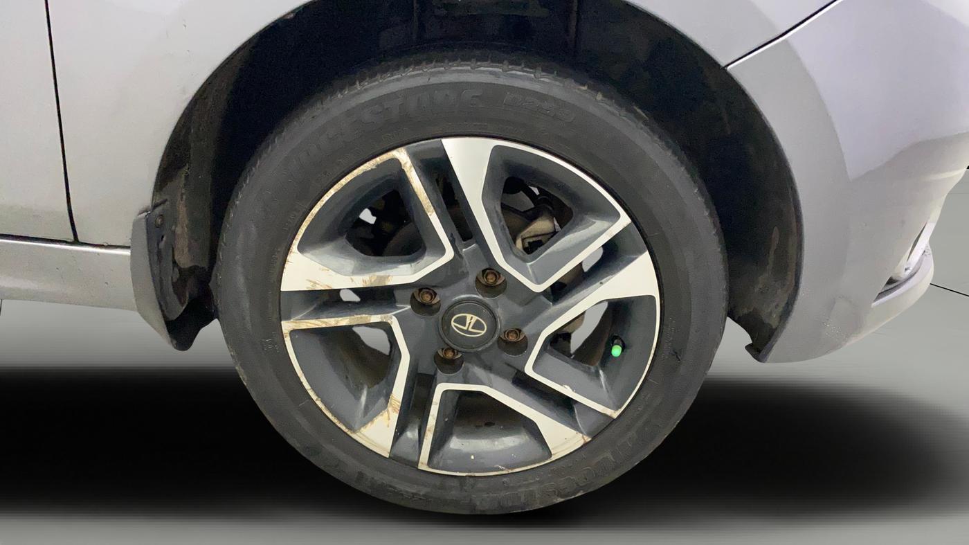2019 Tata Tiago XZ PLUS PETROL, Petrol, Manual, 57,631 km, Right Front Wheel