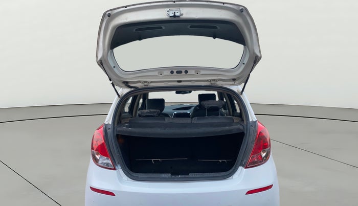 2013 Hyundai i20 SPORTZ 1.2, Petrol, Manual, 1,08,458 km, Boot Open Zoomed View