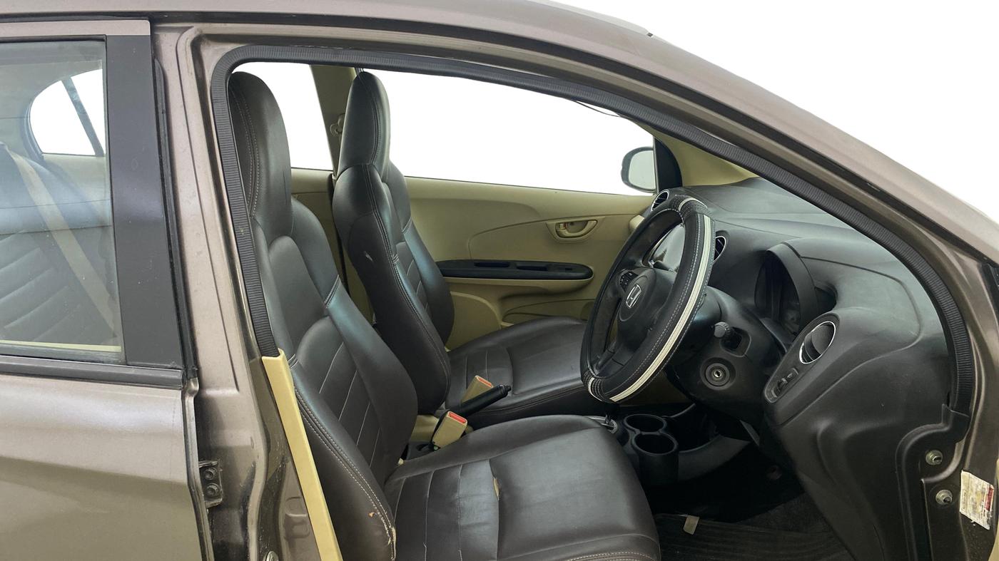 2015 Honda Amaze 1.2L I-VTEC S AT, Petrol, Automatic, 51,227 km, Right Side Front Door Cabin