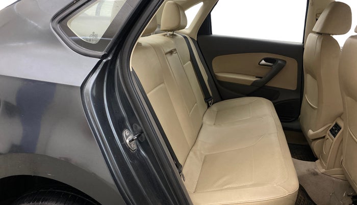 2017 Volkswagen Vento HIGHLINE PETROL AT, Petrol, Automatic, 50,303 km, Right Side Rear Door Cabin