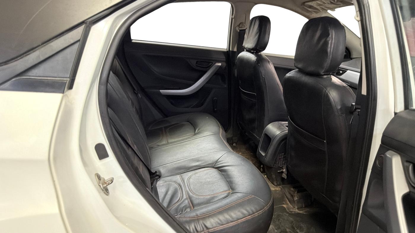 2023 Tata NEXON XE PETROL, Petrol, Manual, 53,843 km, Right Side Rear Door Cabin