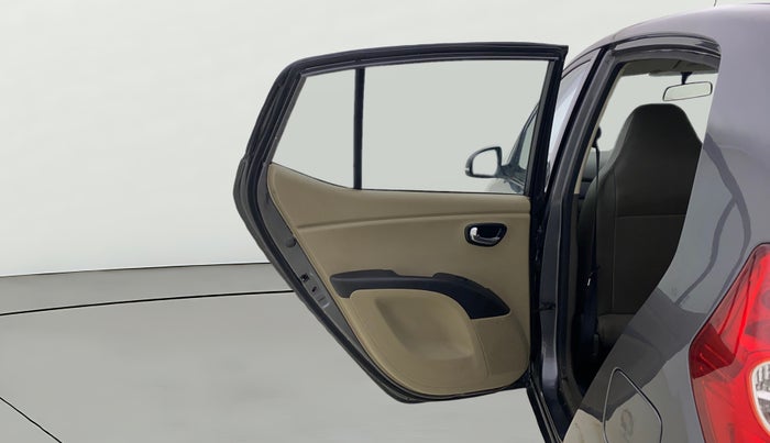 2013 Hyundai i10 SPORTZ 1.2, CNG, Manual, 1,28,823 km, LHS Rear Door