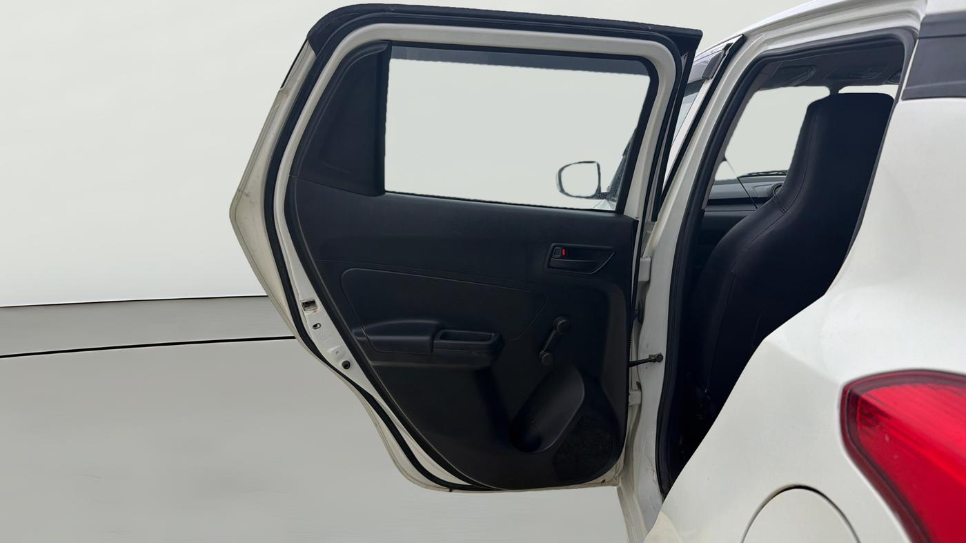 2024 Maruti Swift LXI, Petrol, Manual, 13,029 km, LHS Rear Door