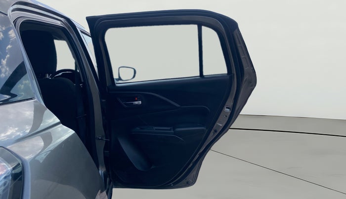 2025 Maruti Swift VXi, Petrol, Manual, 44,880 km, RHS Rear Door