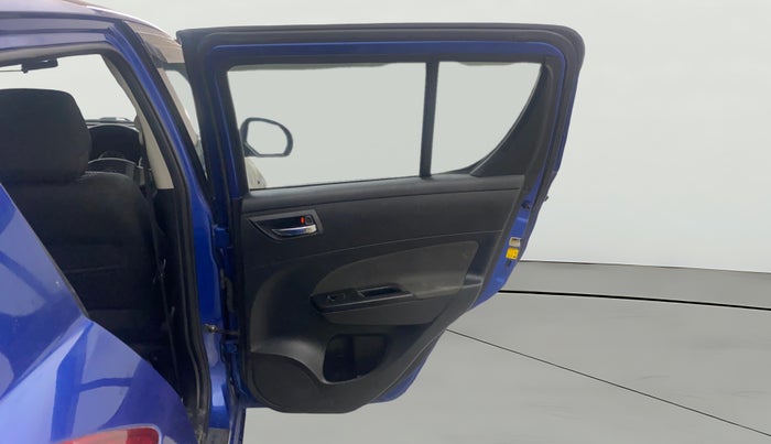 2013 Maruti Swift VXI, Petrol, Manual, 1,11,639 km, RHS Rear Door