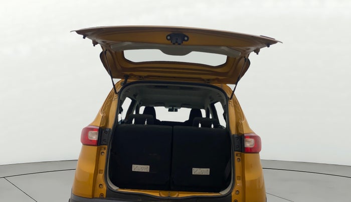 2020 Renault TRIBER RXL MT, Petrol, Manual, 93,801 km, Boot Door Open