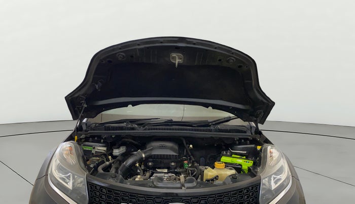 2018 Tata NEXON XZ PLUS PETROL, Petrol, Manual, 29,208 km, Open Bonet