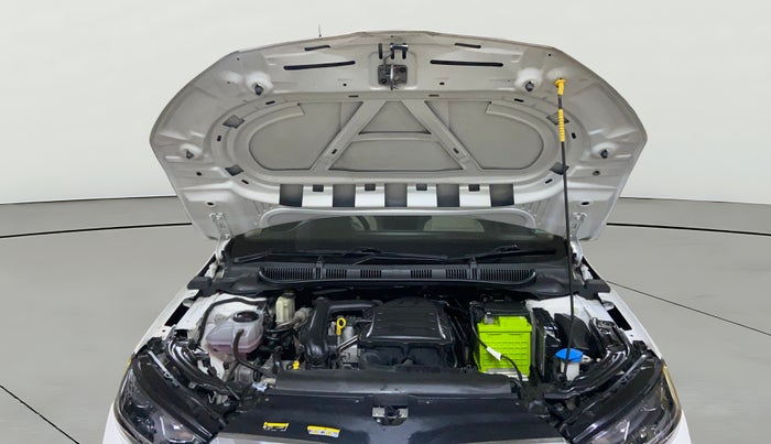 2022 Skoda SLAVIA STYLE 1.0L TSI MT, Petrol, Manual, 47,716 km, Open Bonet