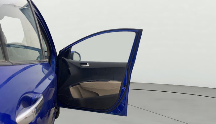 2014 Hyundai Xcent SX 1.2 (O), Petrol, Manual, 73,349 km, RHS Front Door