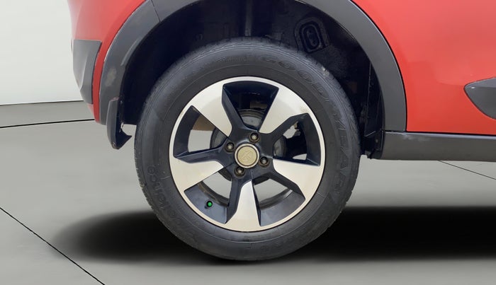 2018 Tata NEXON XZA PLUS DIESEL, Diesel, Automatic, 68,165 km, Right Rear Wheel