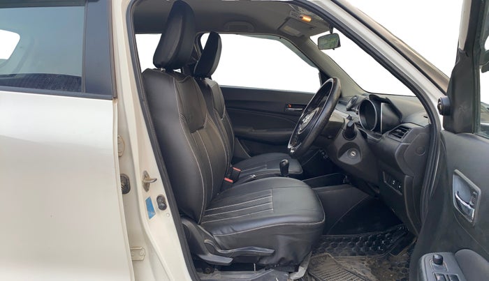 2021 Maruti Swift VXI, Petrol, Manual, 1,24,239 km, Right Side Front Door Cabin