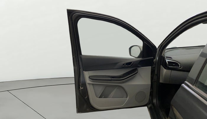 2021 Tata Tiago XT PETROL, Petrol, Manual, 55,640 km, LHS Front Door