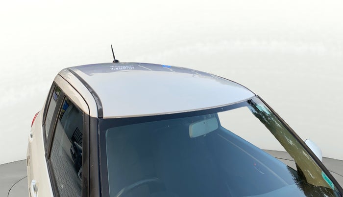 2017 Maruti Swift VXI, Petrol, Manual, 67,233 km, Roof