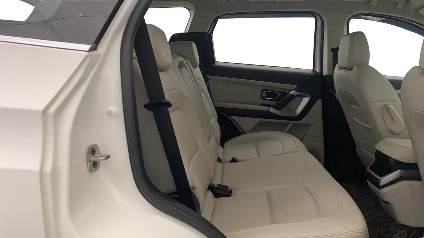 2021 Tata Safari XZ PLUS, Diesel, Manual, 68,881 km, Right Side Rear Door Cabin