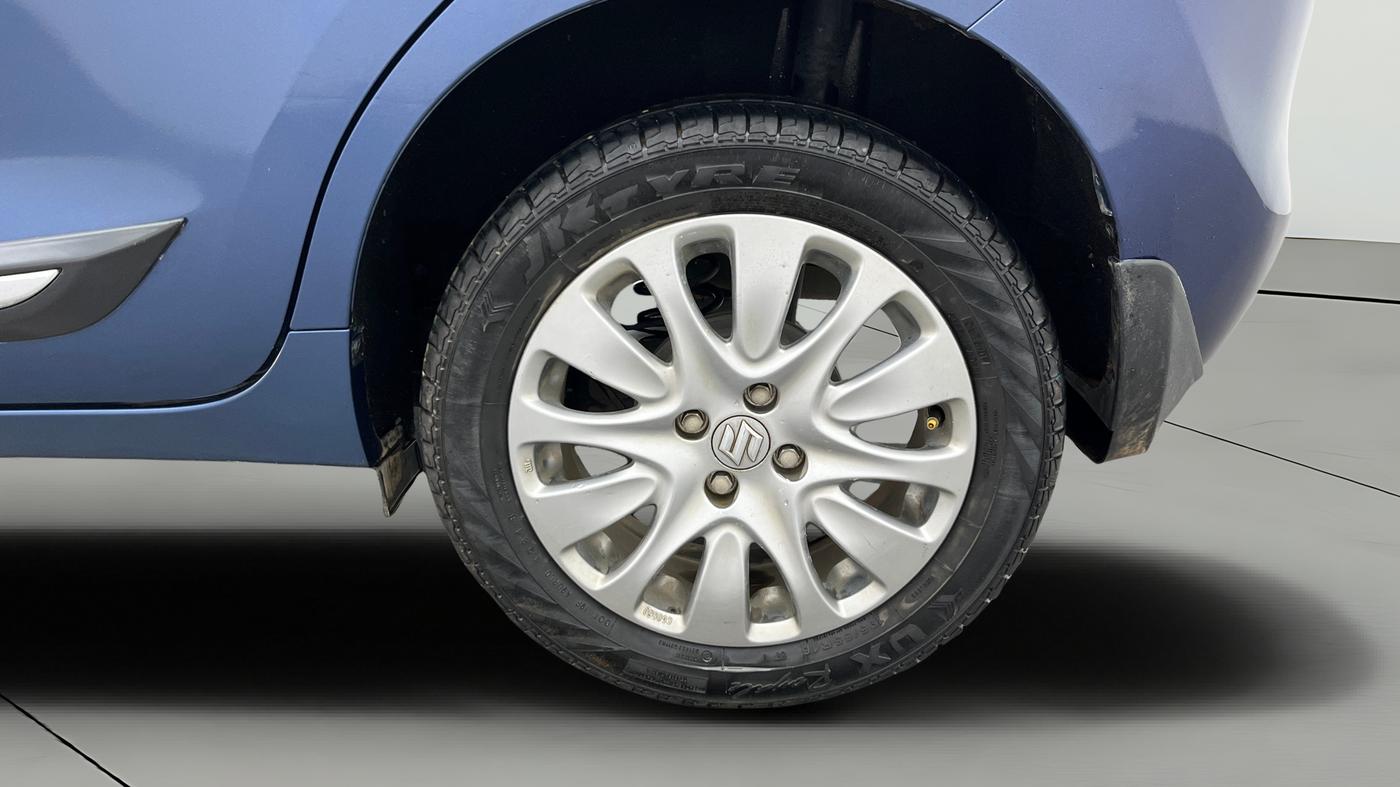 2017 Maruti Baleno ZETA PETROL 1.2, Petrol, Manual, 34,837 km, Left Rear Wheel