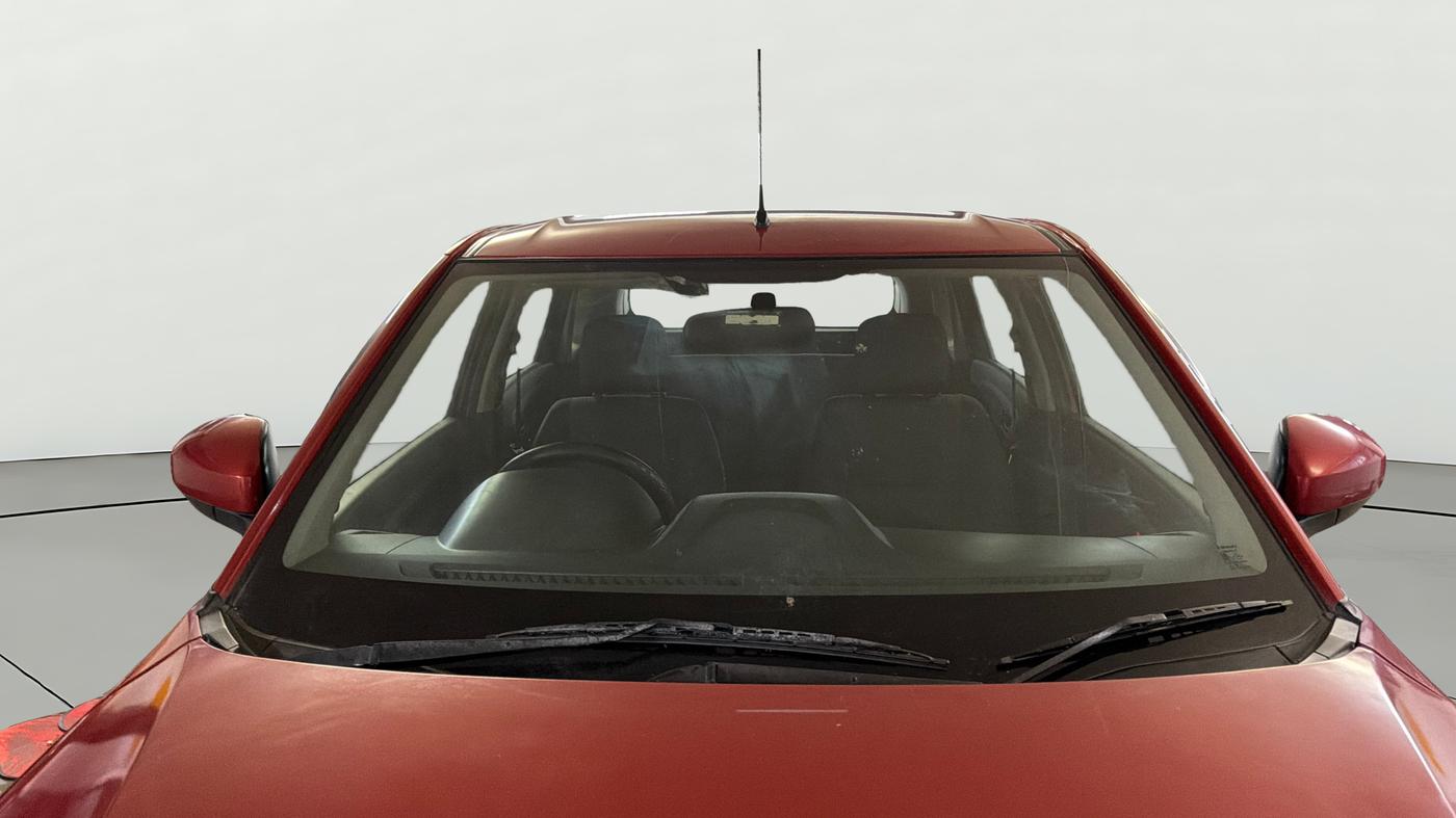2018 Maruti Vitara Brezza LDI, Diesel, Manual, 1,32,045 km, Front Windshield