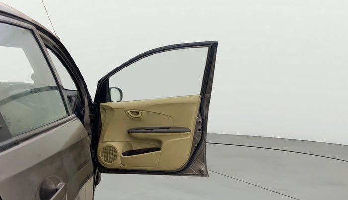 2013 Honda Brio EX MT, Petrol, Manual, 39,047 km, RHS Front Door