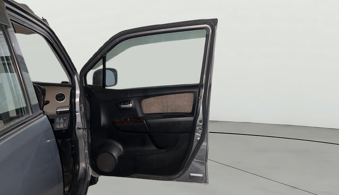 2016 Maruti Wagon R 1.0 VXI, Petrol, Manual, 72,954 km, RHS Front Door