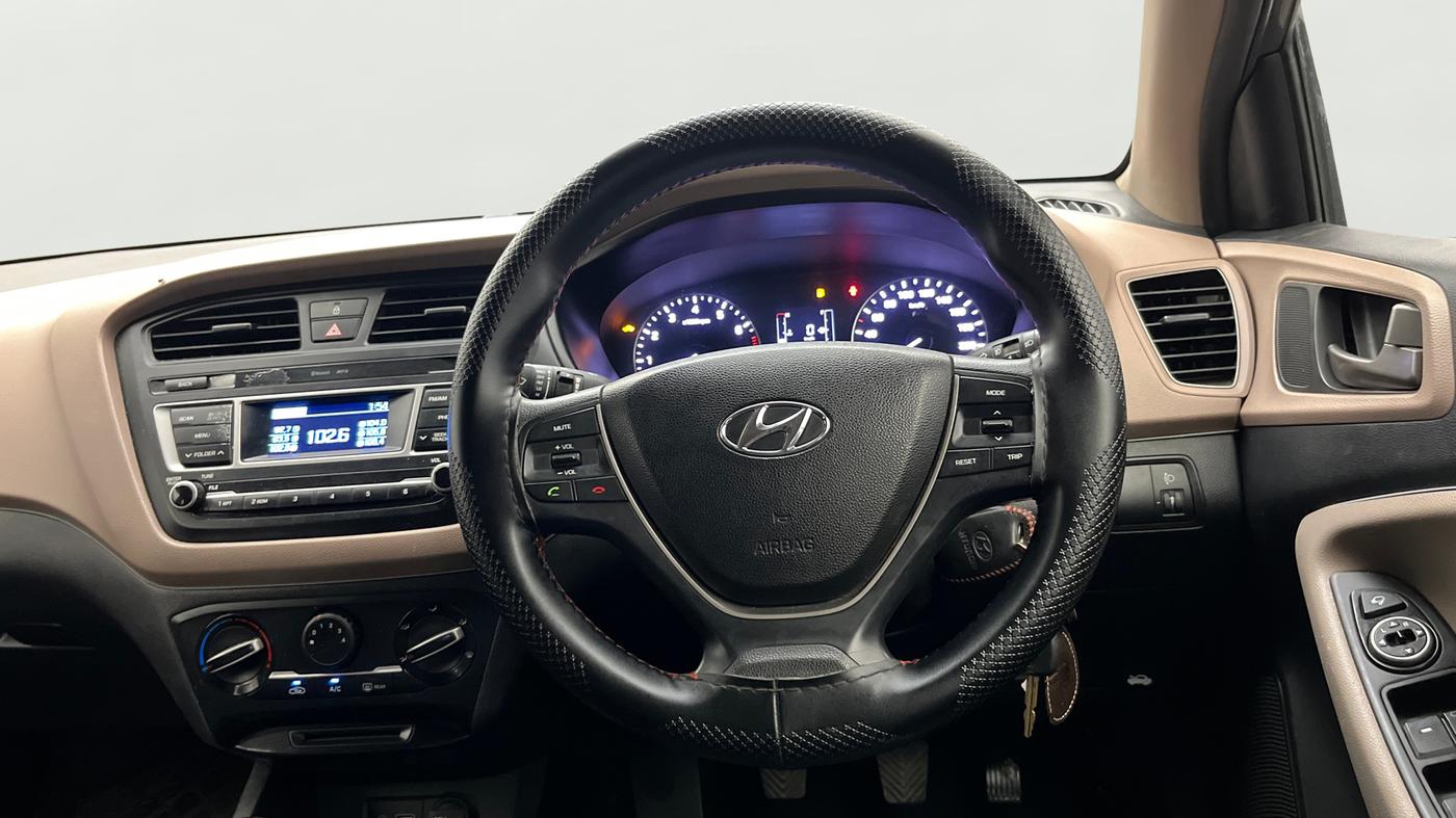 2017 Hyundai Elite i20 SPORTZ 1.2, Petrol, Manual, 43,581 km, Steering Wheel Close Up