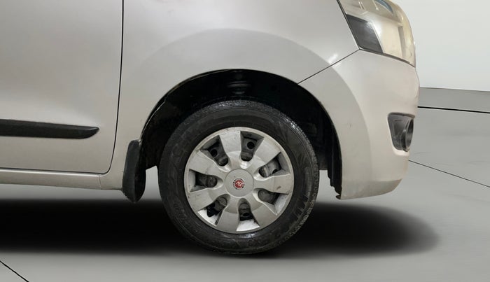 2014 Maruti Wagon R 1.0 LXI, Petrol, Manual, 87,477 km, Right Front Wheel