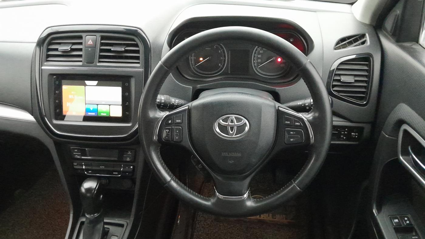 2021 Toyota URBAN CRUISER PREMIUM GRADE AT, Petrol, Automatic, 1,05,833 km, Steering Wheel Close Up