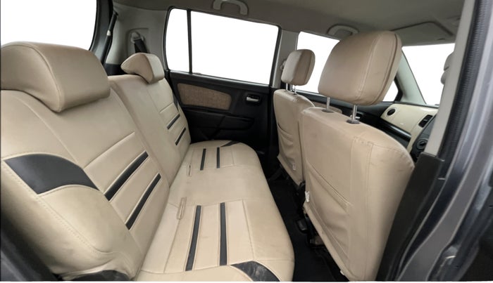 2017 Maruti Wagon R 1.0 VXI, Petrol, Manual, 43,590 km, Right Side Rear Door Cabin